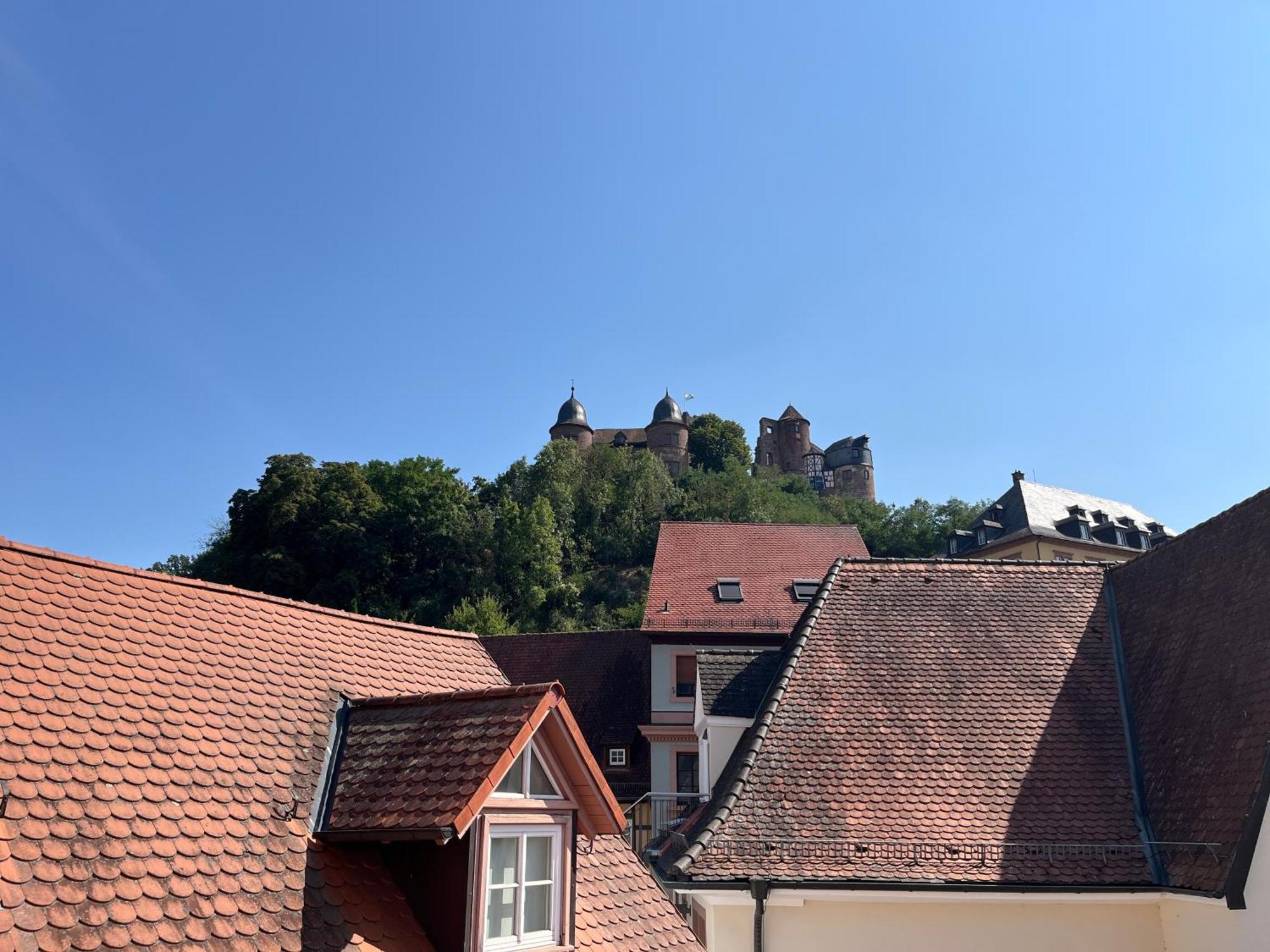 Bed and Breakfast La Flamme Wertheim Garni Exterior foto