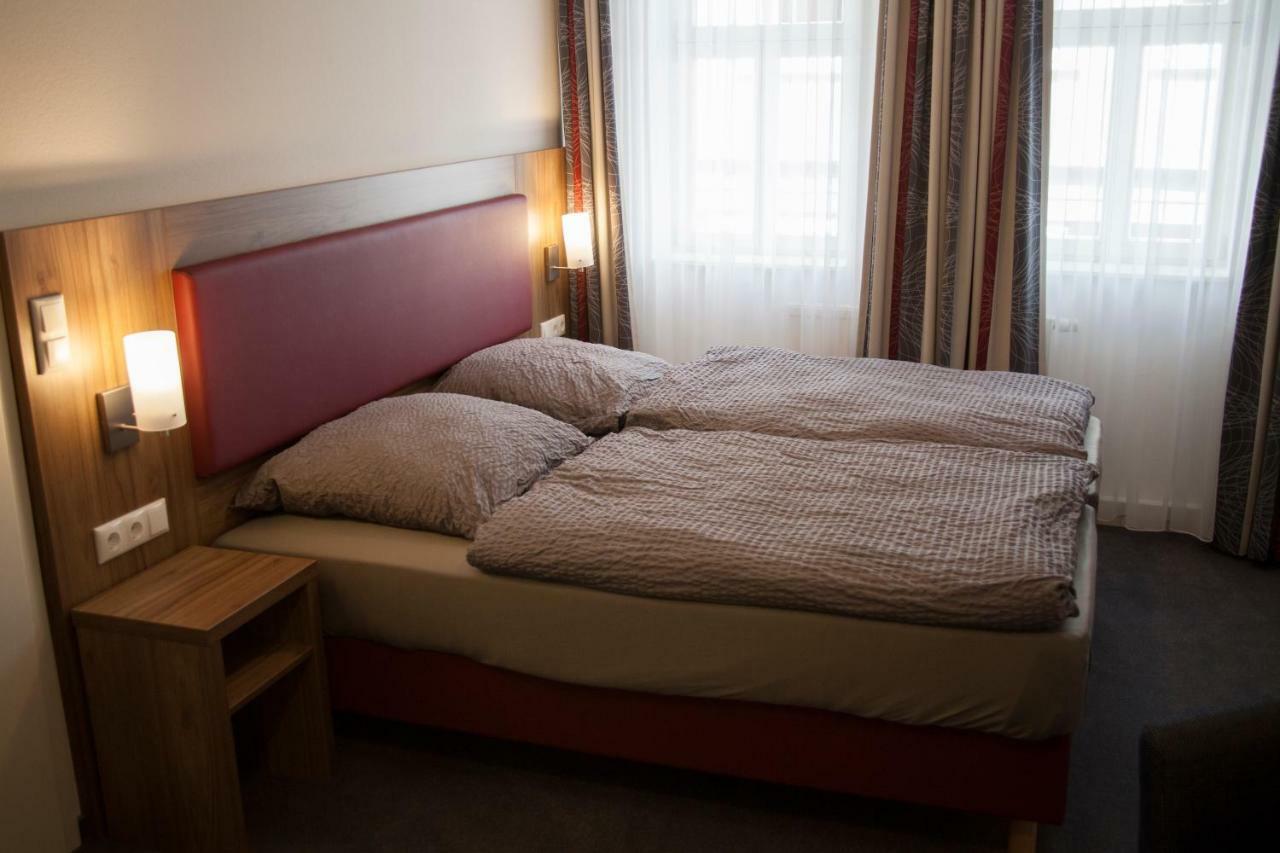 Bed and Breakfast La Flamme Wertheim Garni Exterior foto